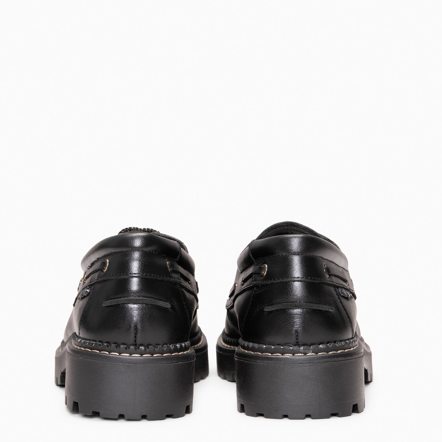 ADAMS - Náuticos de piel con suela track NEGRO