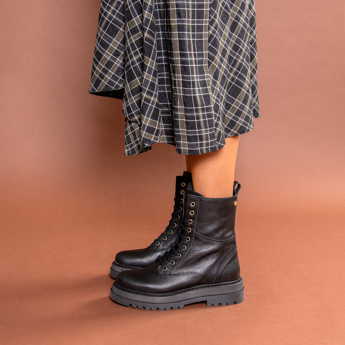 O'NEIL - Botines militares con cordones NAPA NEGRO