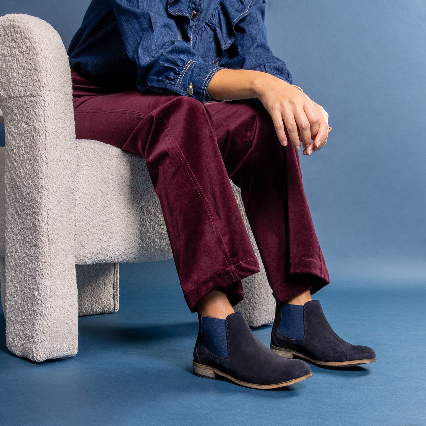 CLAIRE - Botín de serraje estilo Chelsea MARINO