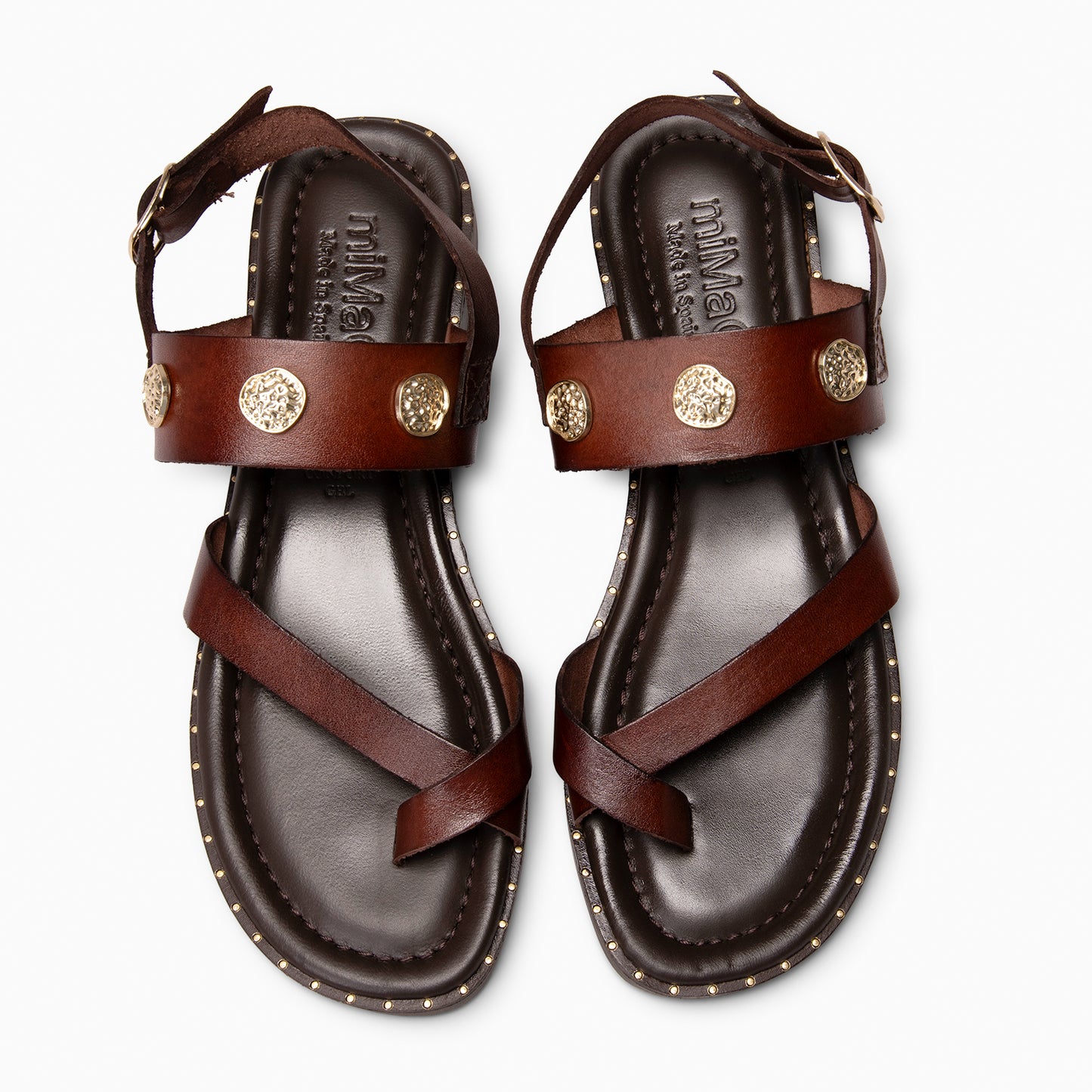SERA - Sandalias planas de piel MARRON
