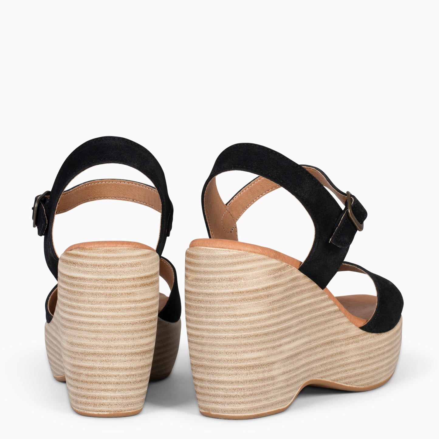 SIDNEY– Sandalias con cuña de madera NEGRO