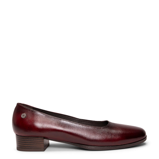 URBAN WIN – Zapato urban de punta cuadrada BURDEOS