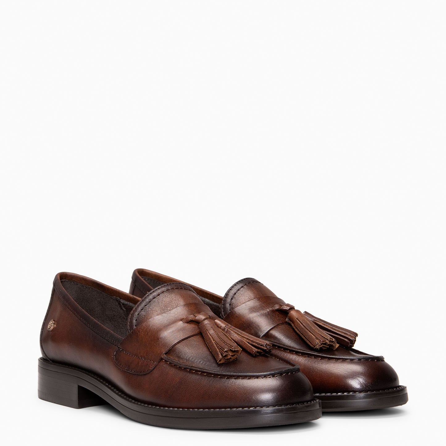 NARA - Mocasín de piel con borlas CUERO