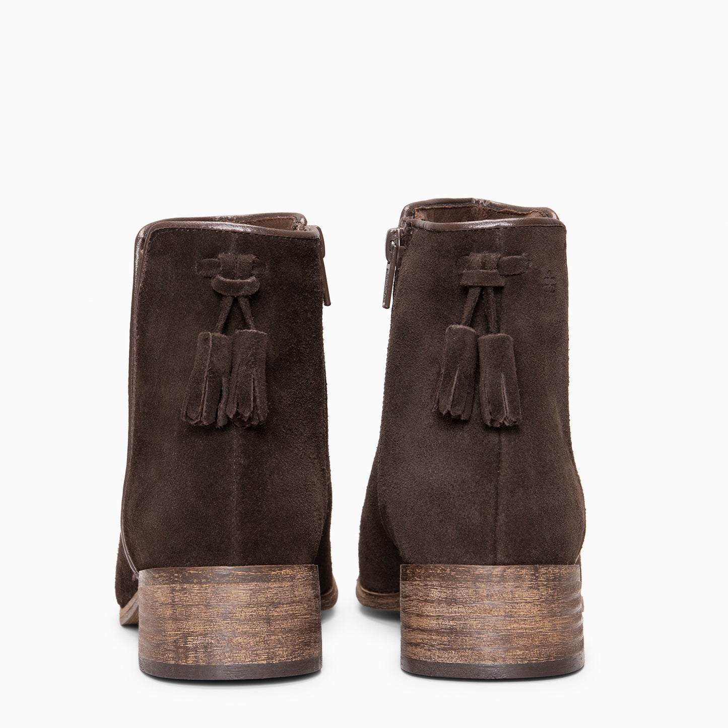 LEIRE - Botines Chelsea de serraje hidrófugo MARRON