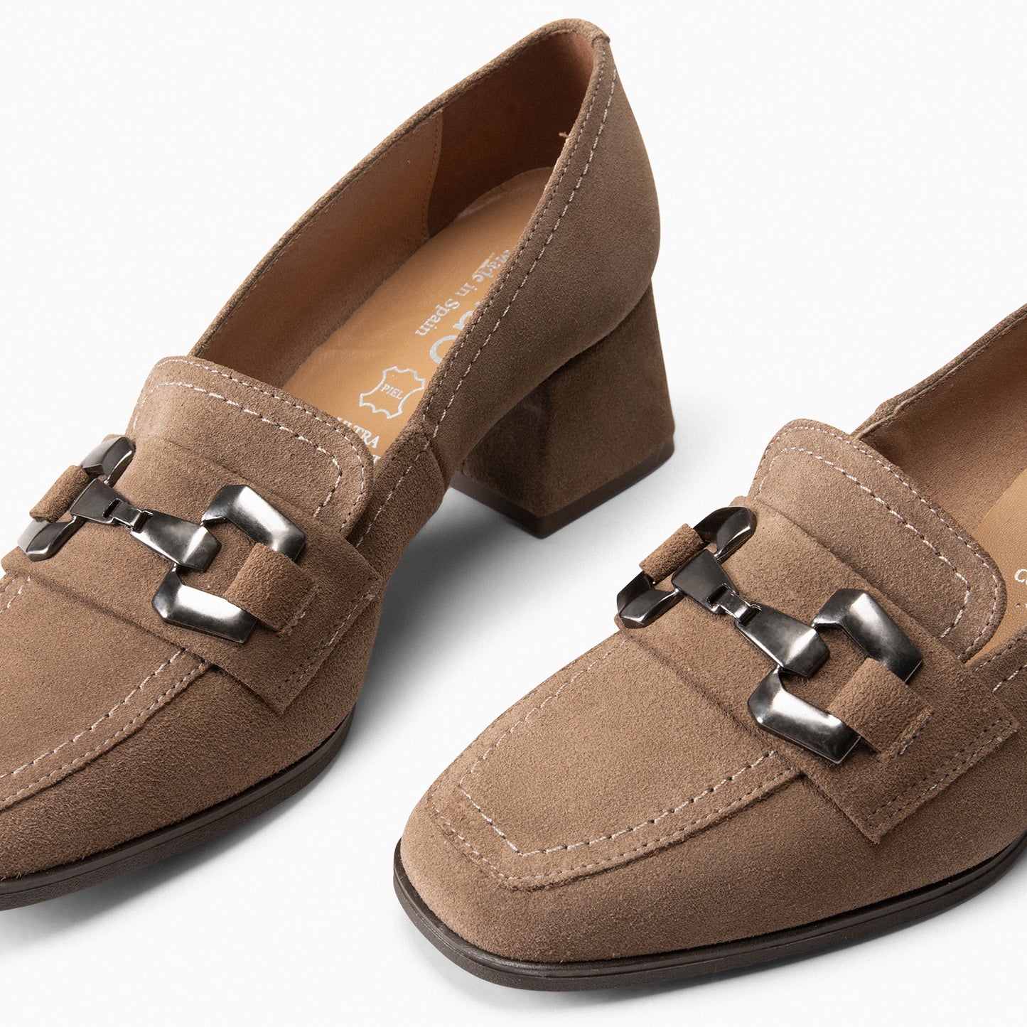 CAMILA – Mocasines de tacón ancho TAUPE