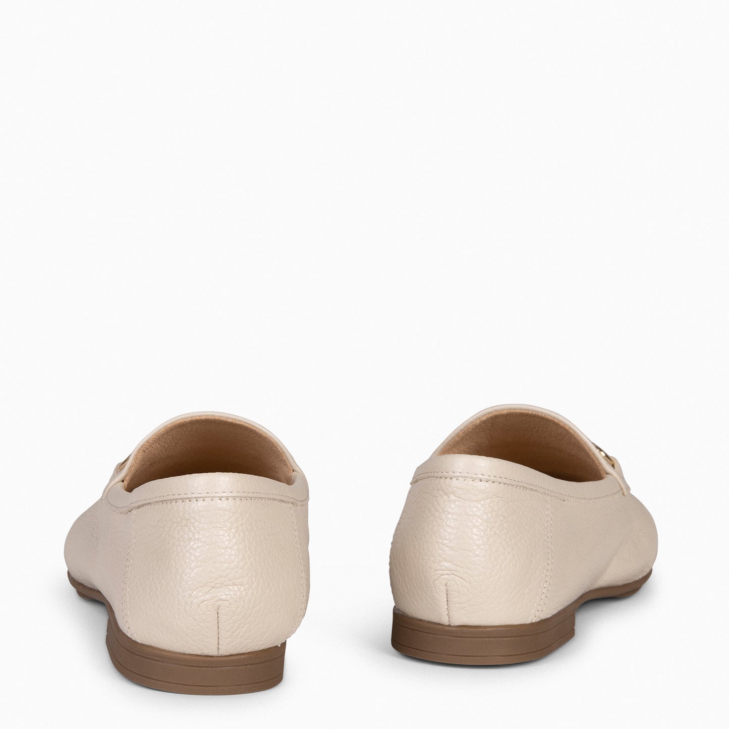 STYLE – Mocasines planos con adorno metalizado BEIGE