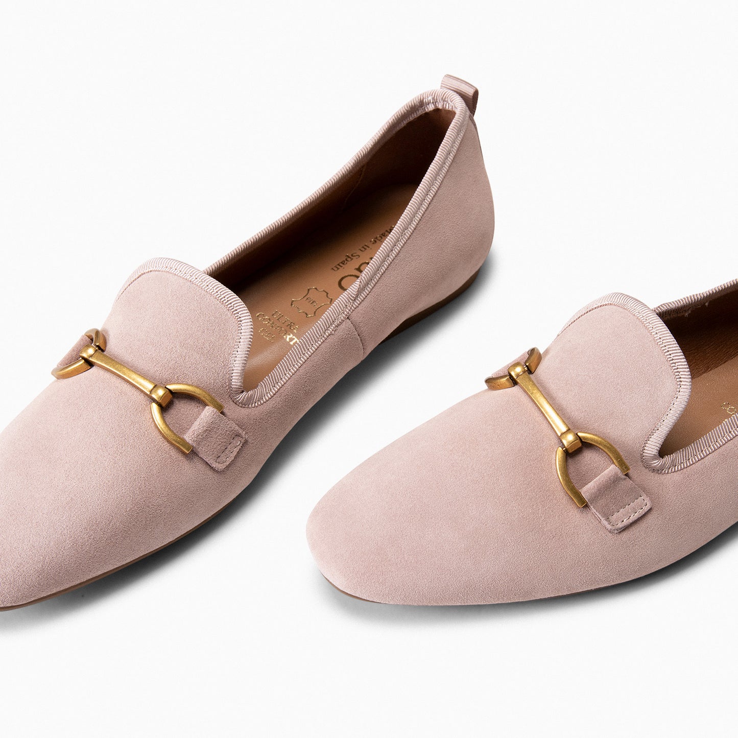 SLIPPER – Mocassins NUDE de salto baixo