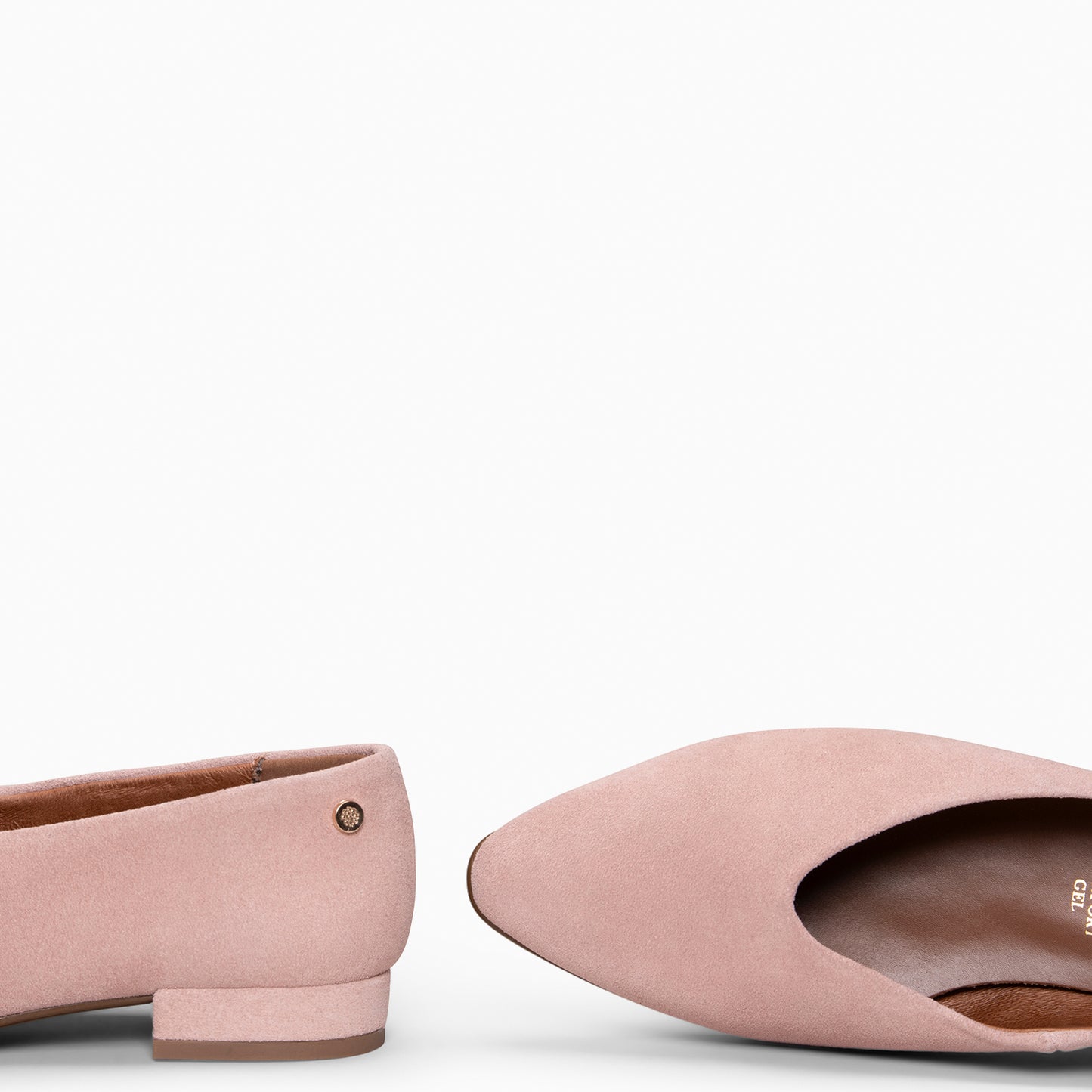 URBAN LACY – Bailarina con tacón bajo en piel de serraje NUDE