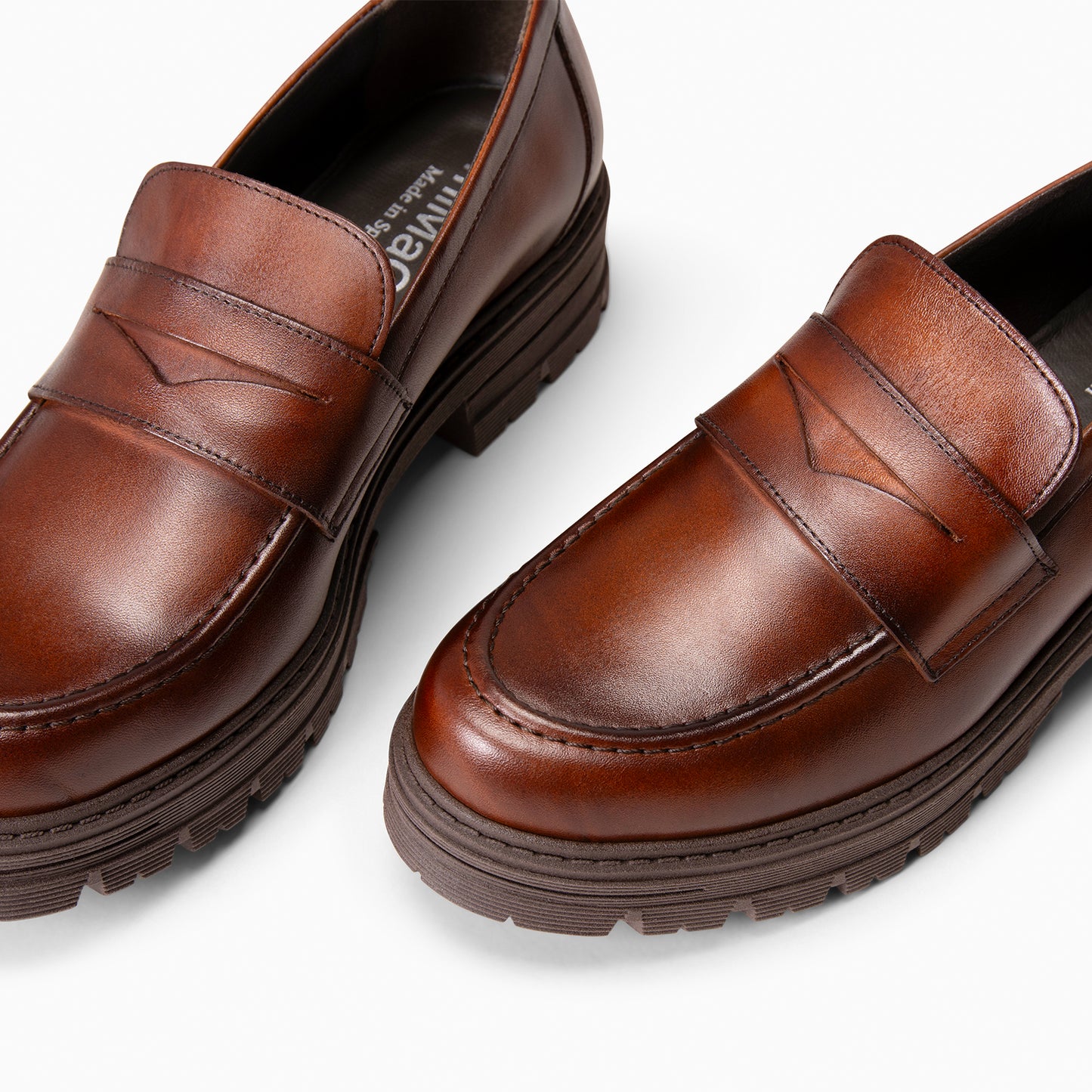 TRAVIS - Mocasin de piel de napa cepillada TABACO