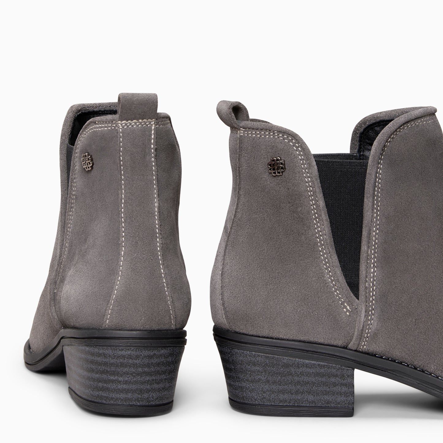 VIANA – Botín bajo con elástico GRIS