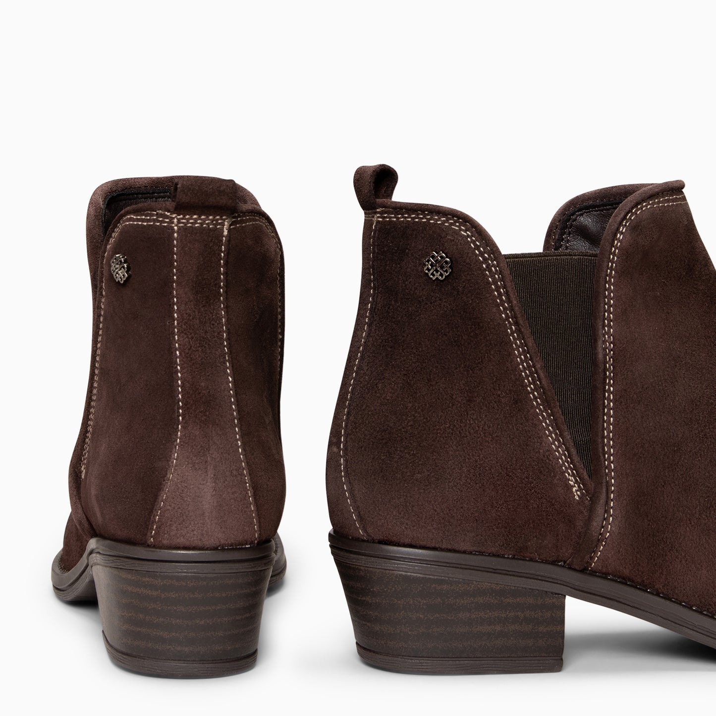 VIANA – Botín bajo con elástico MARRON