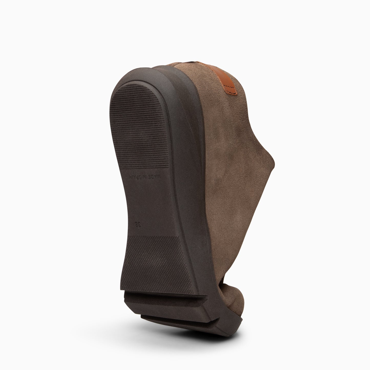 FLY – DEPORTIVO CON CUÑA TAUPE