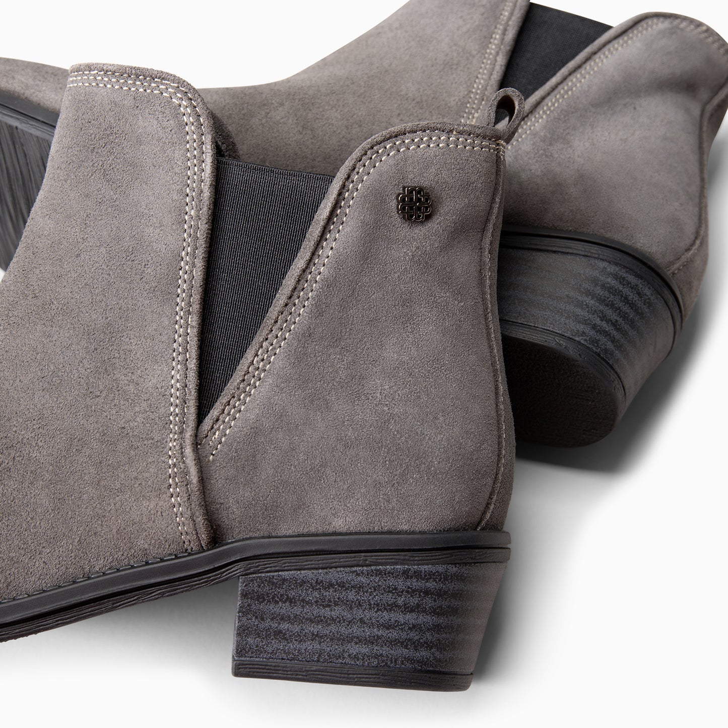 VIANA – Botín bajo con elástico GRIS