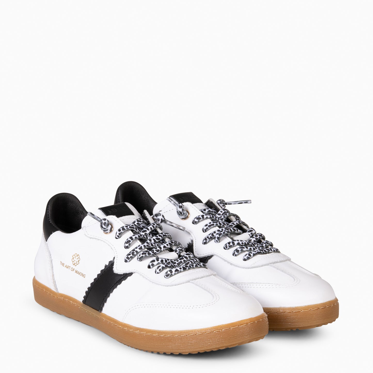 STÜDIO 01 - DEPORTIVOS LEOPARDO