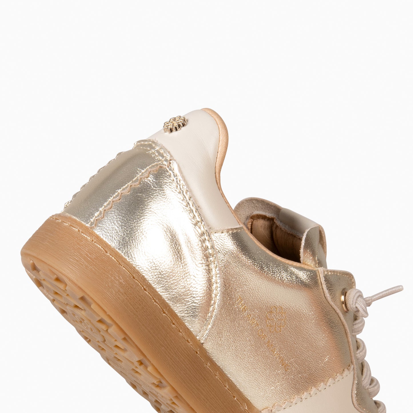 STÜDIO 01 - DEPORTIVOS PLATINO