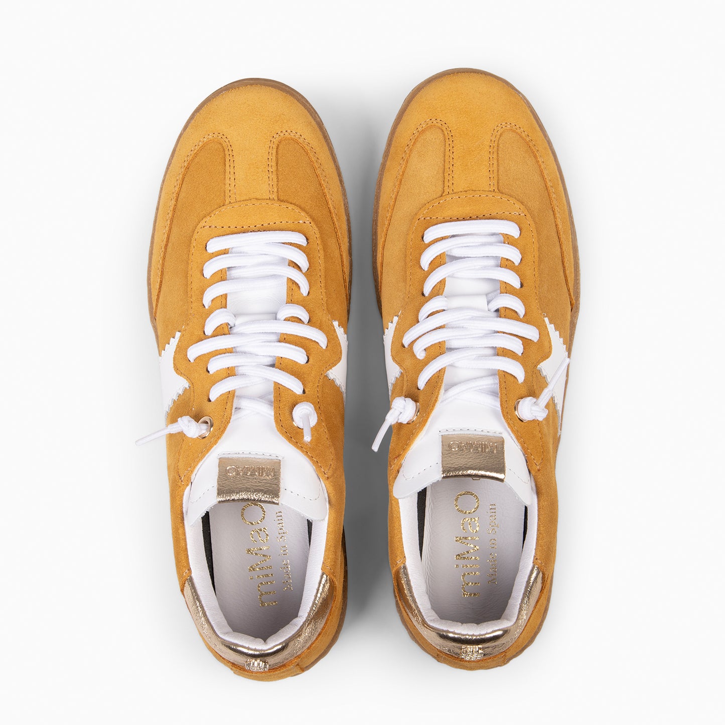 STÜDIO 01 - DEPORTIVOS MOSTAZA