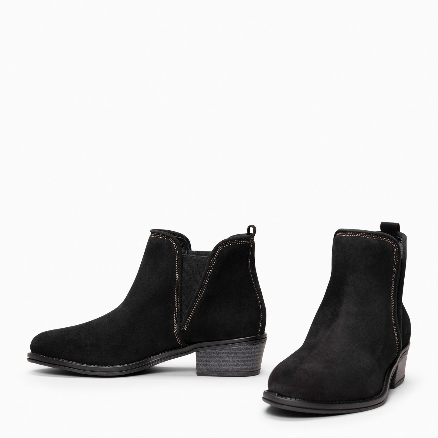 VIANA – Botín bajo con elástico NEGRO