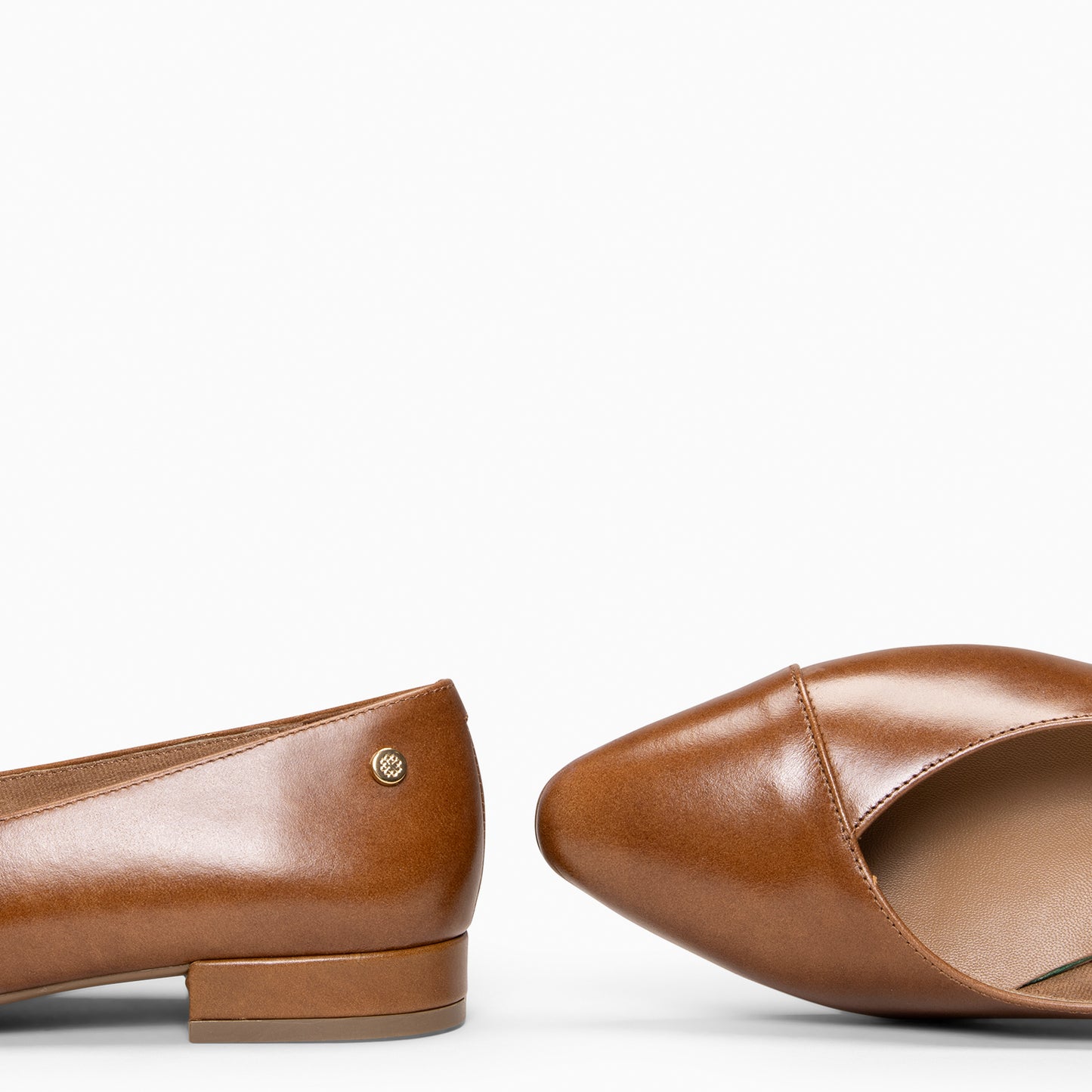 MARIE – Bailarinas tacón bajo CUERO
