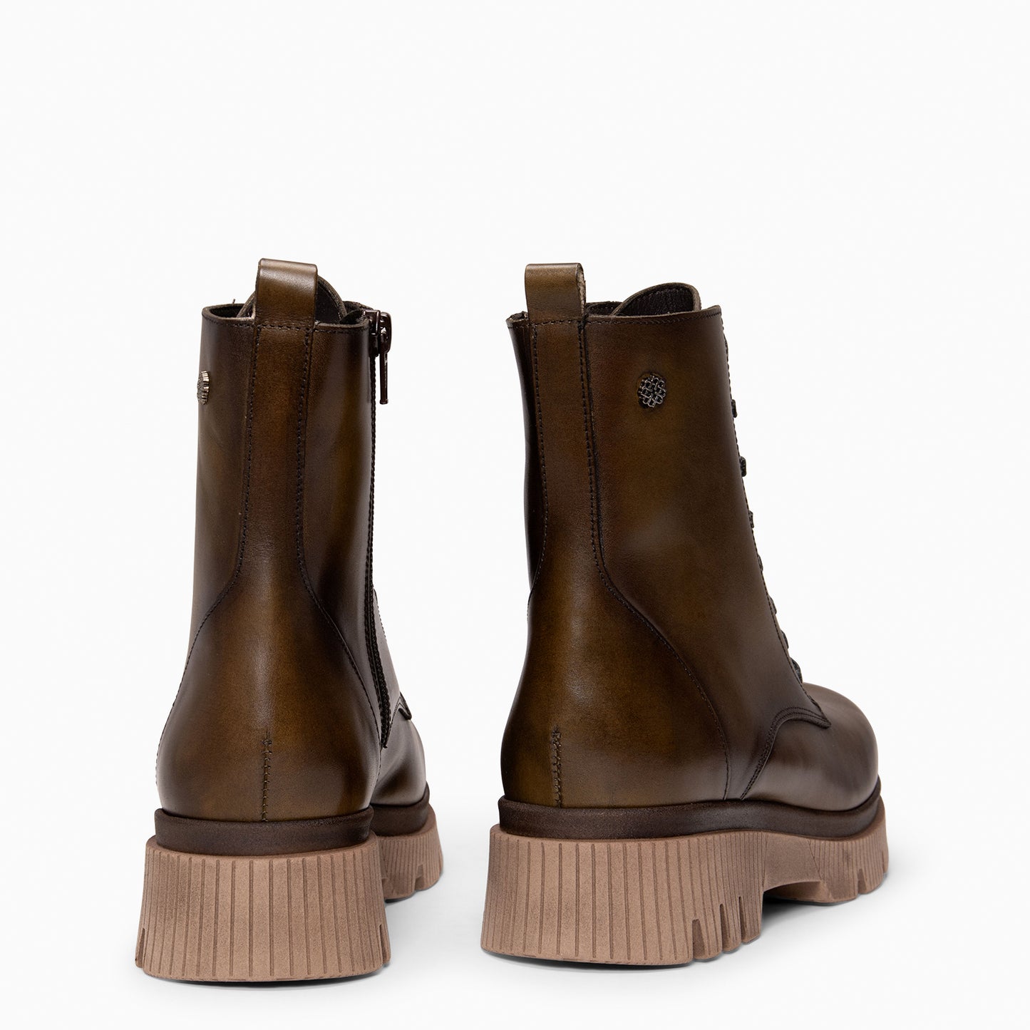 STONE – Botines militares de piel  KAQUI