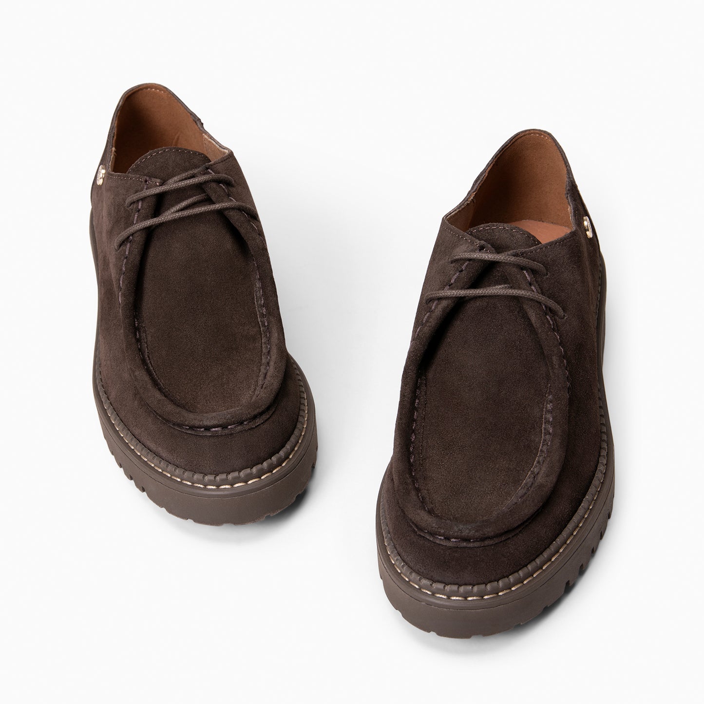 YALE – Mocasin con suela track con cordones  MARRON
