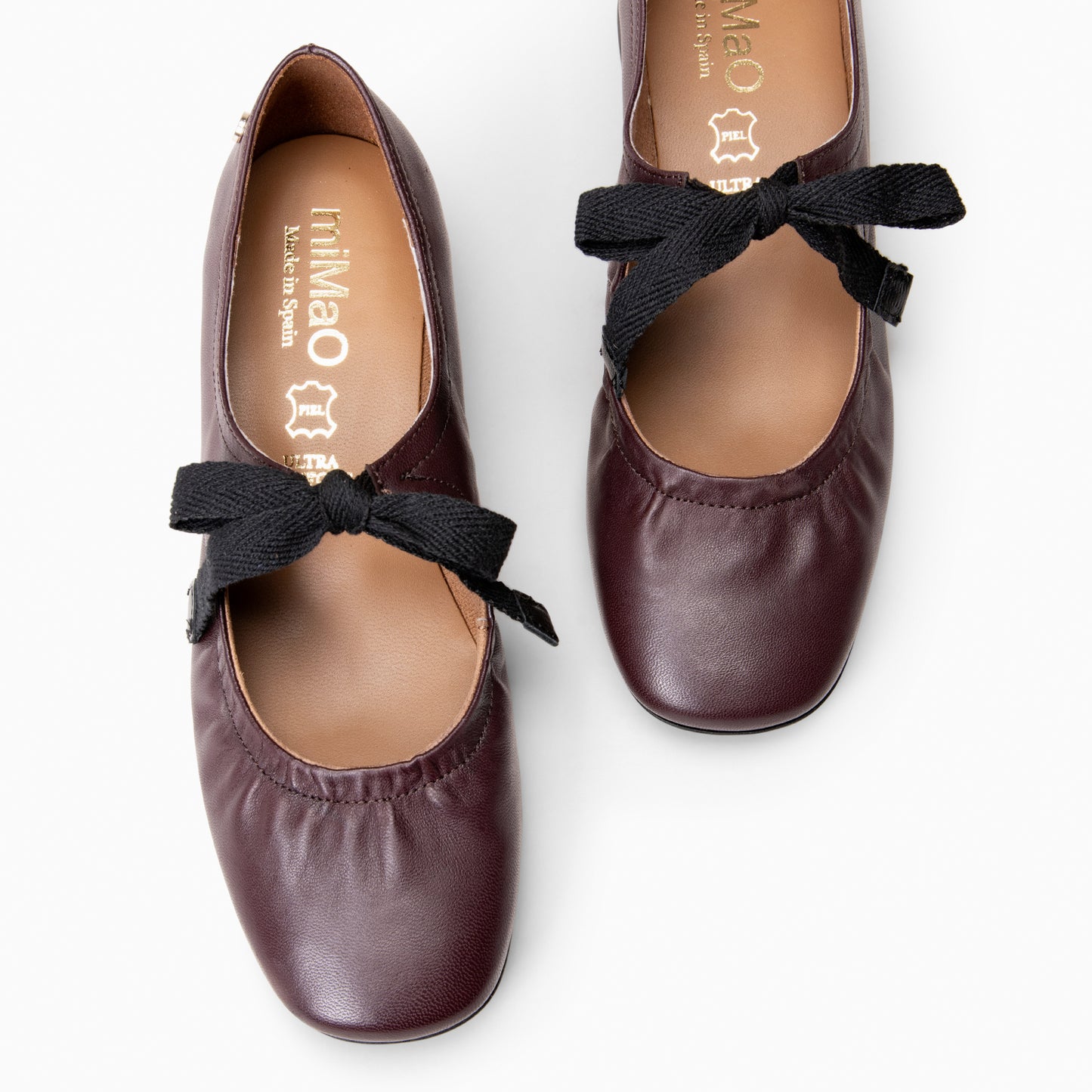 CORA– Merceditas con lazo BURDEOS