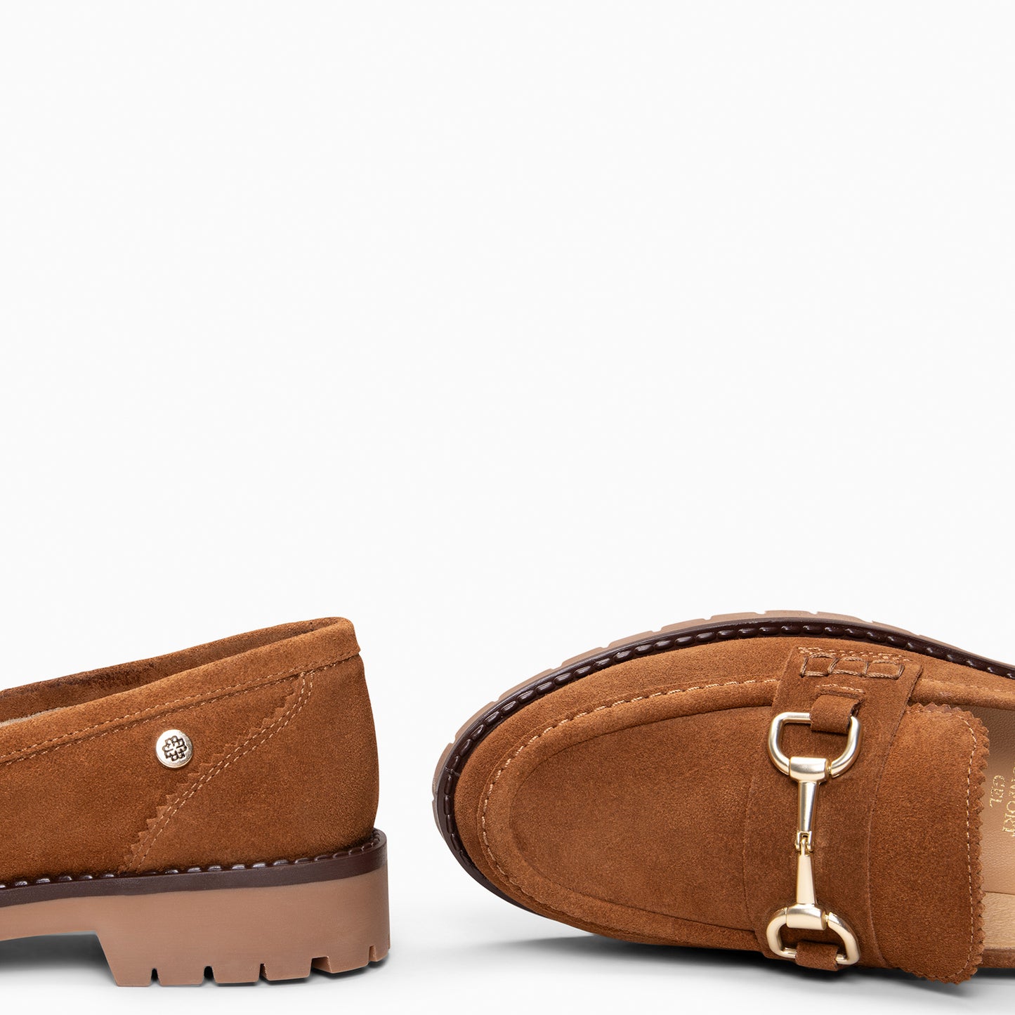 TREVILLA - Mocasín con aplique metálico CUERO