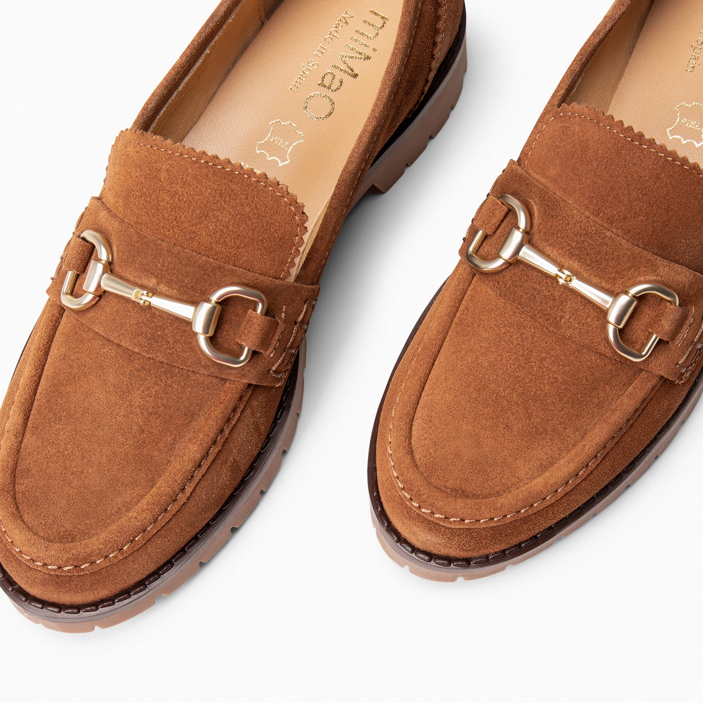 TREVILLA - Mocasín con aplique metálico CUERO