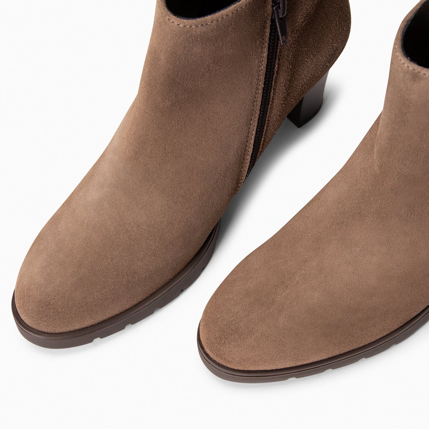 PRAGA – Botines con tacón de piel de seraje TAUPE