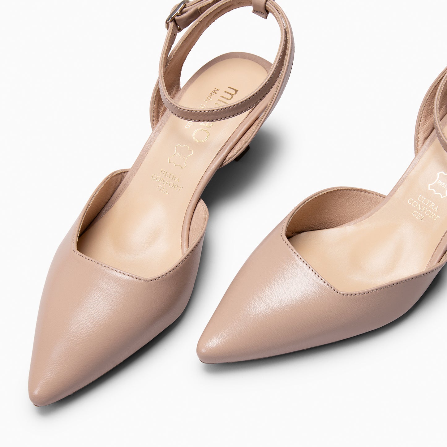 DANIELA - Destalonado con tacón kitten NUDE