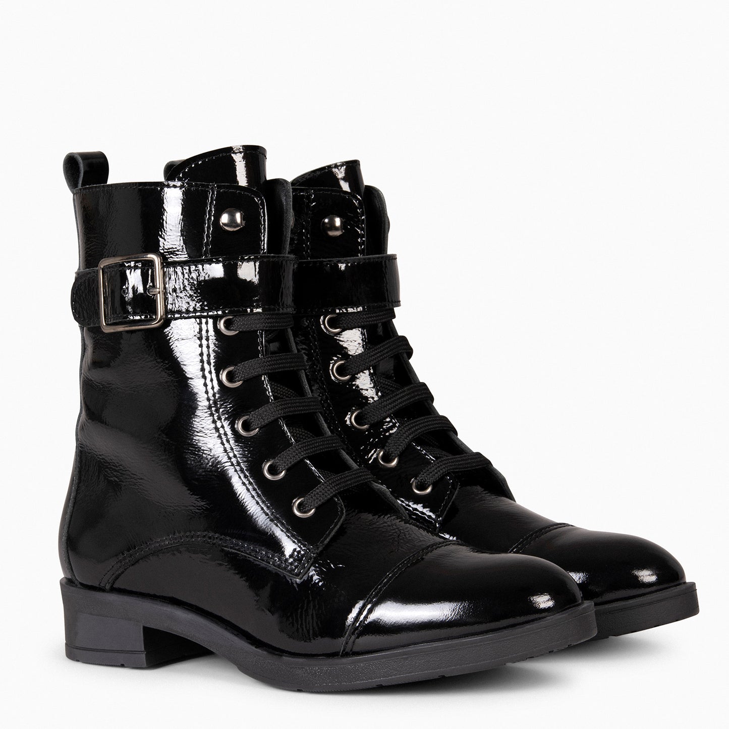 BELFAST – Botines con cordones de piel CHAROL NEGRO