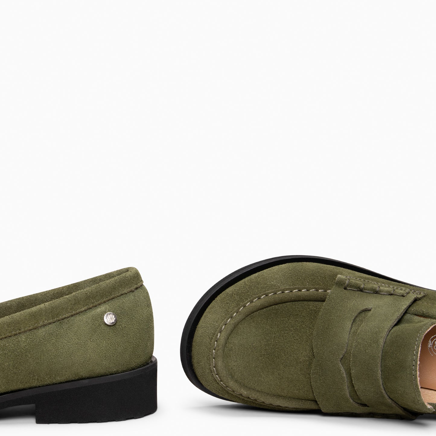 HARVARD – mocasines planos de piel  KAQUI