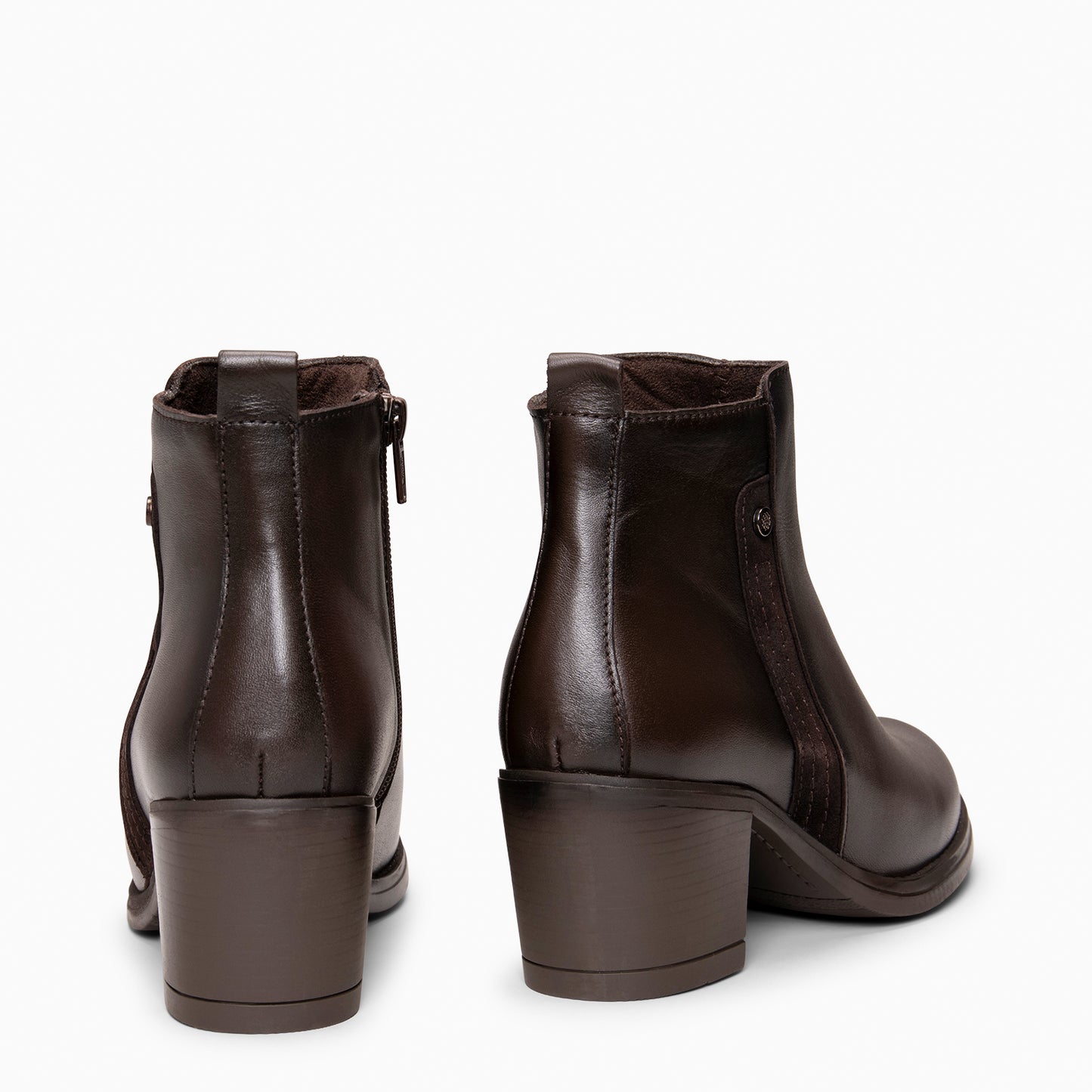 MONTSE – Botin de tacón ancho de piel MARRON