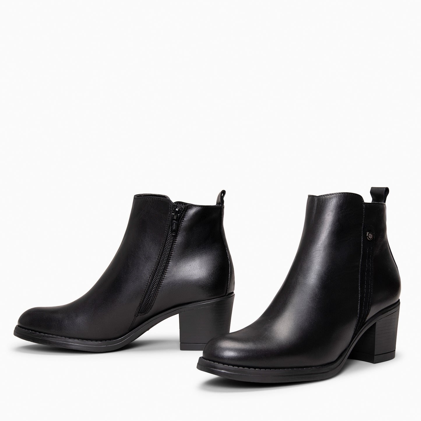 MONTSE – Botin de tacón ancho de piel NEGRO