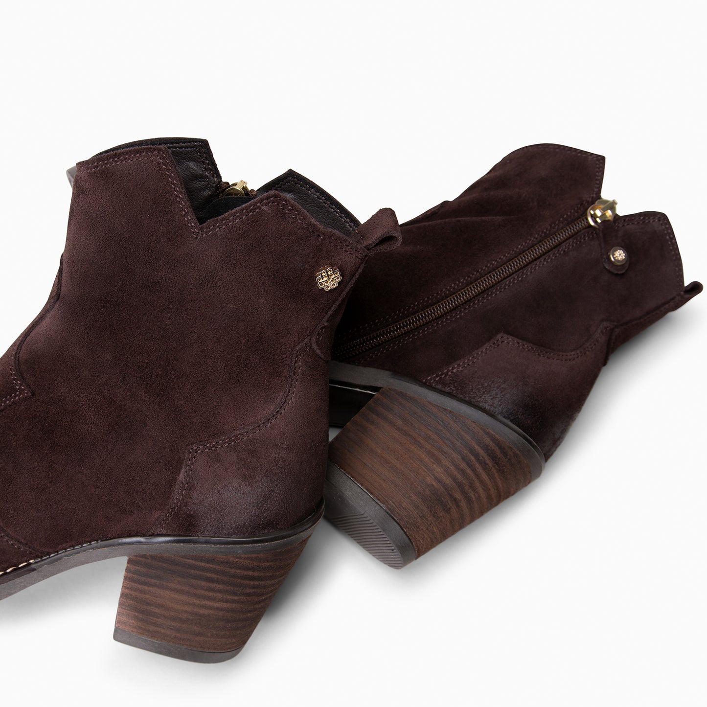 BEDFORD – Botines cowboy con tacón MARRON