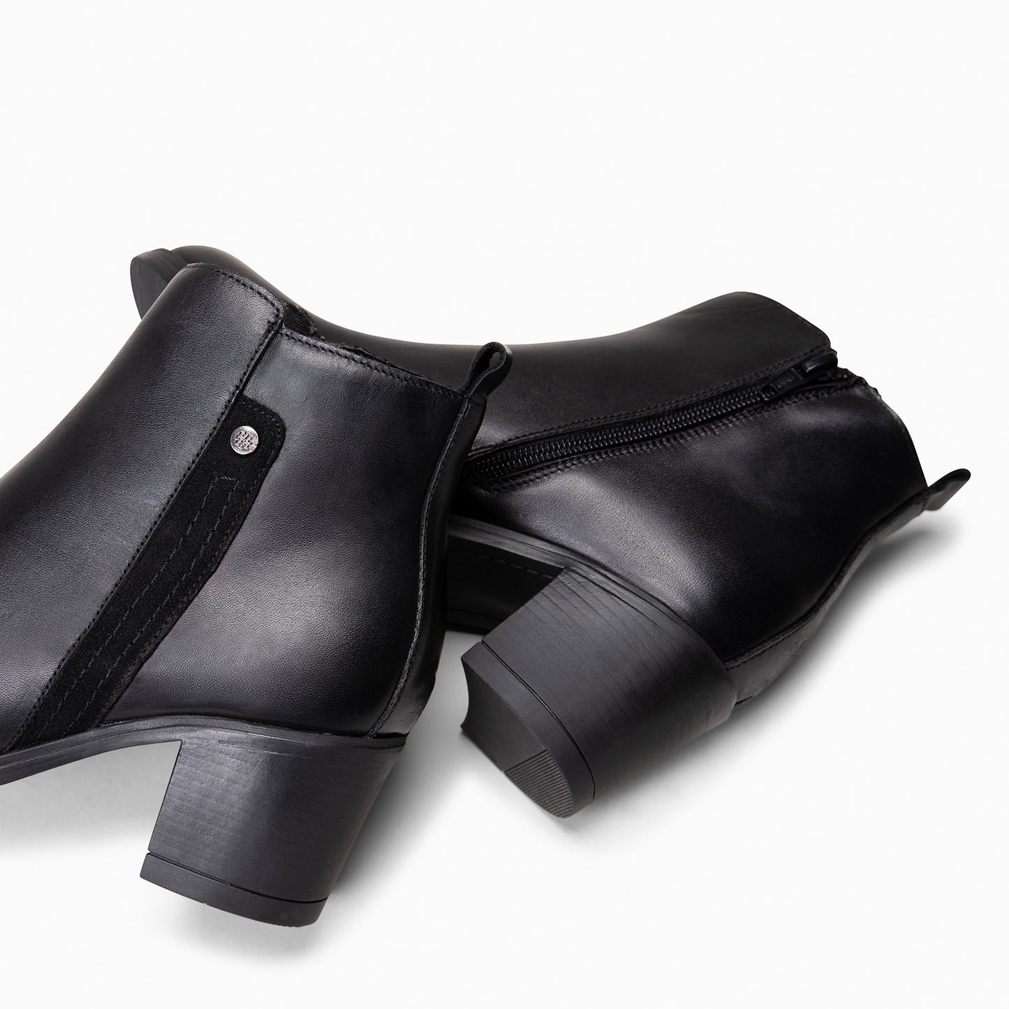 MONTSE – Botin de tacón ancho de piel NEGRO