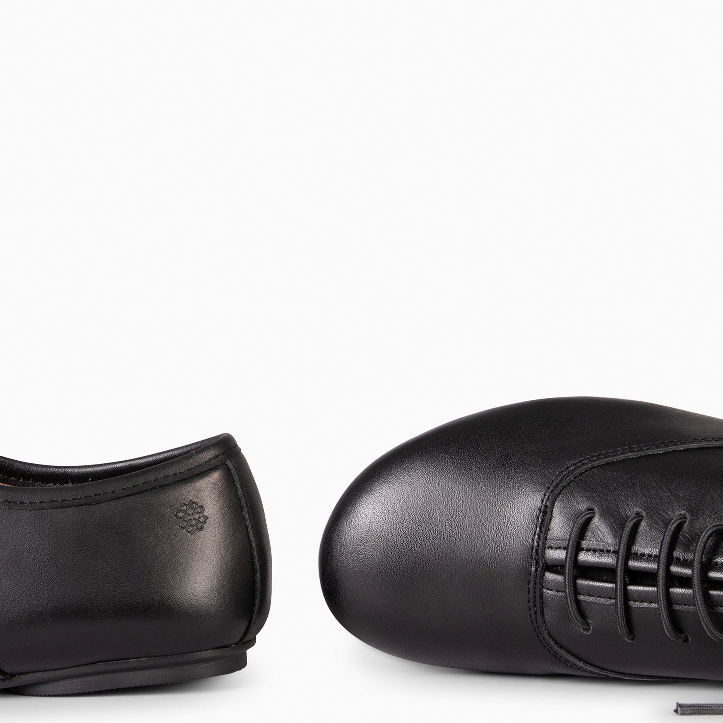 IRIA - Zapatillas Baresoft con Cordones Elásticos  NEGRO