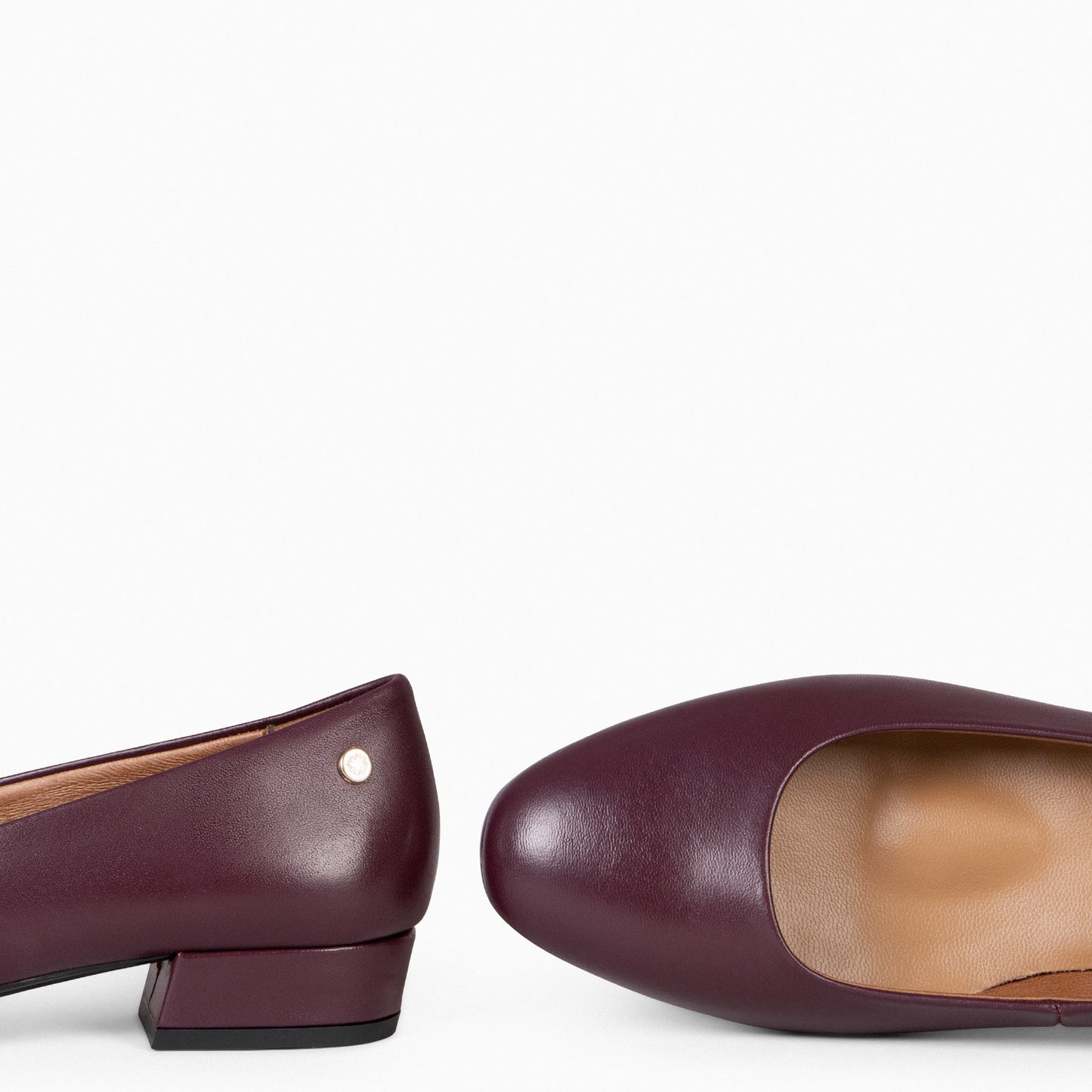 URBAN XS – Zapatos de tacón bajo GRANATE