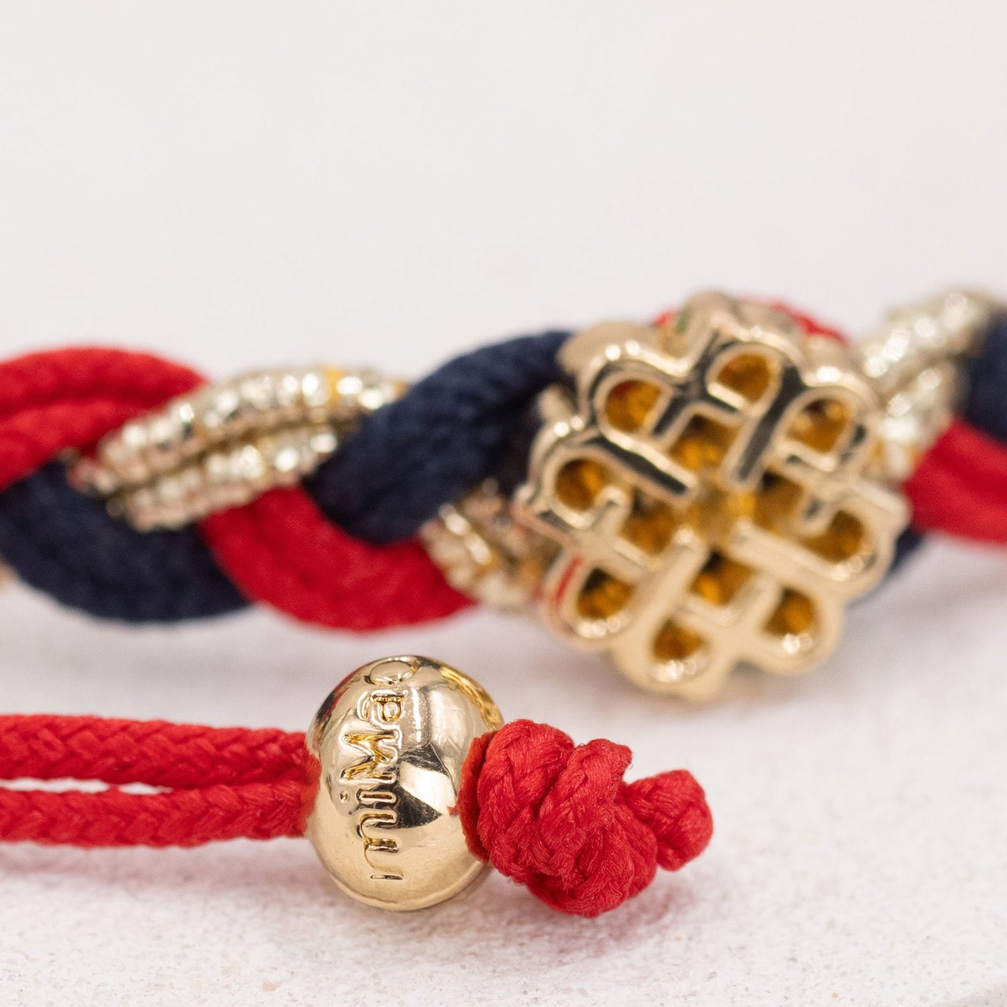 PULSERA DEL TRIUNFO ORO