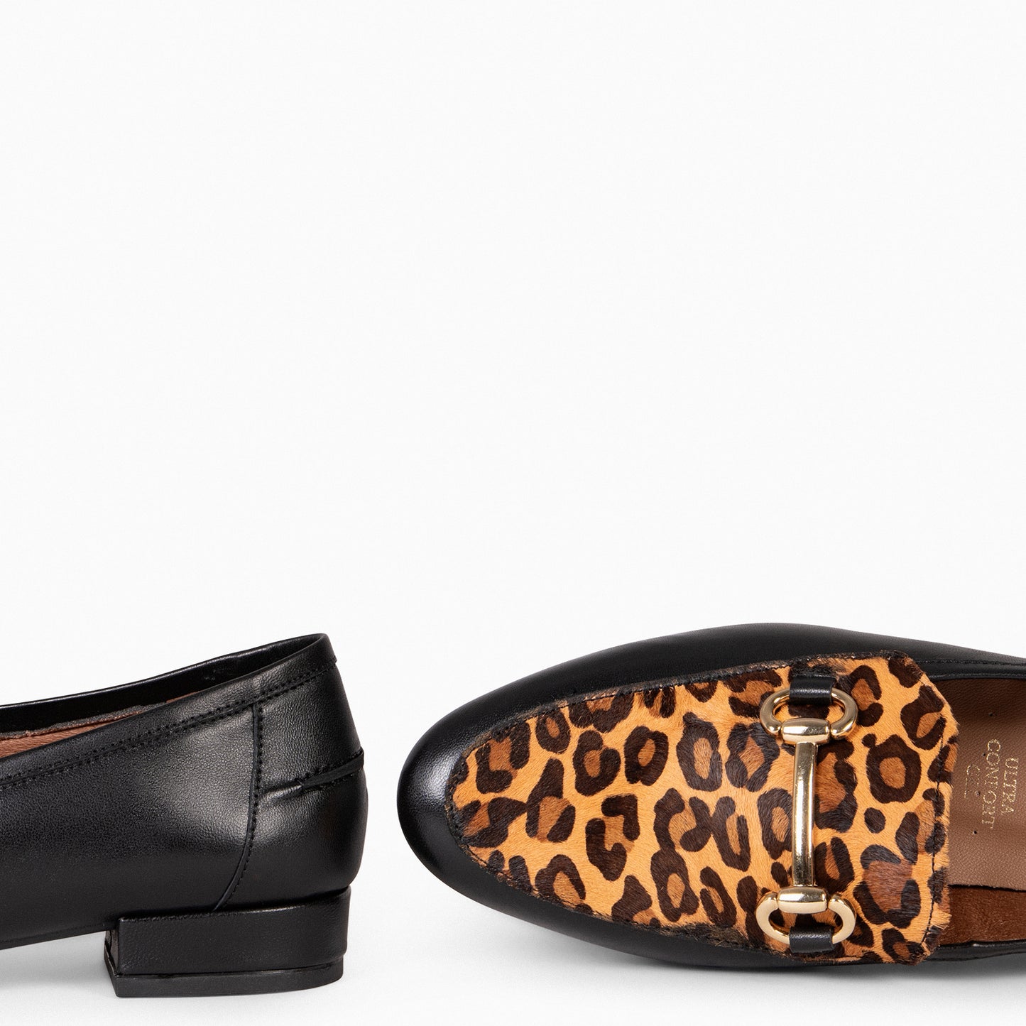 STYLE SAUVAGE - Mocasín tacón bajo LEOPARDO