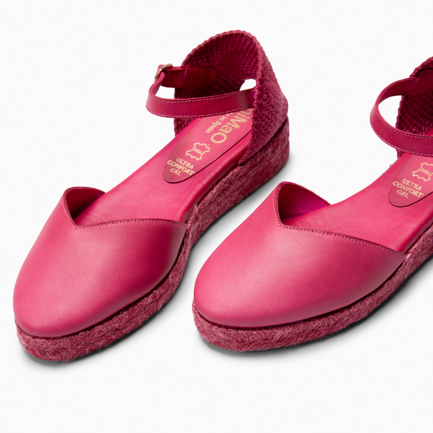 PRAVIA  - Cuña de esparto con tintado natural FUCSIA