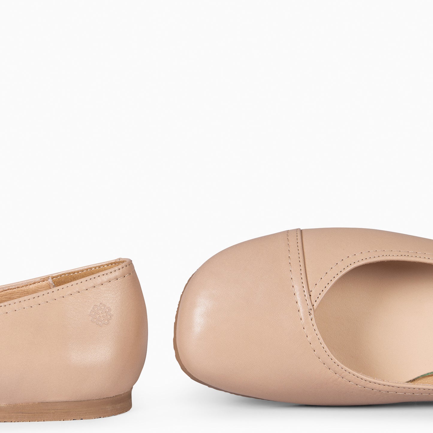 PLUMA - Bailarinas de Piel Baresoft  TAUPE