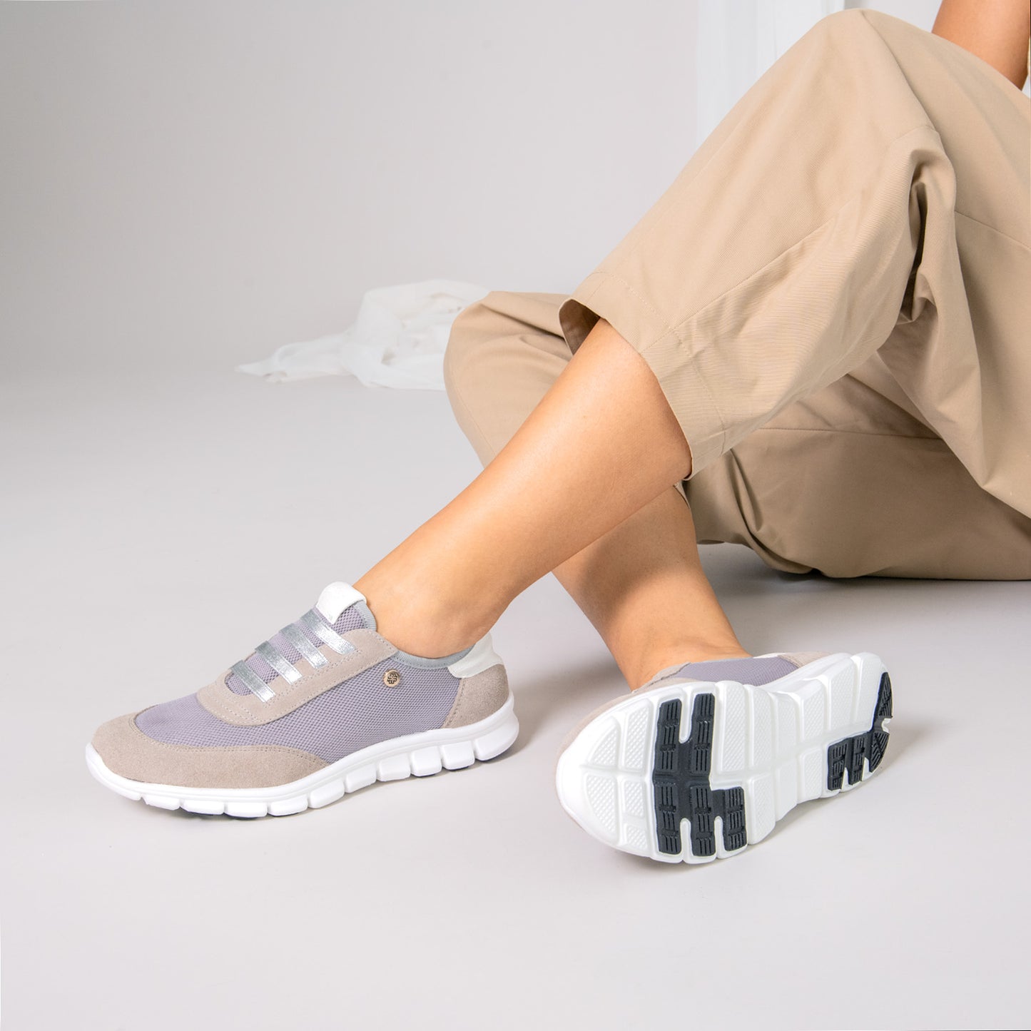 FÜSION 01 - Zapatillas para mujer multi-material GRIS