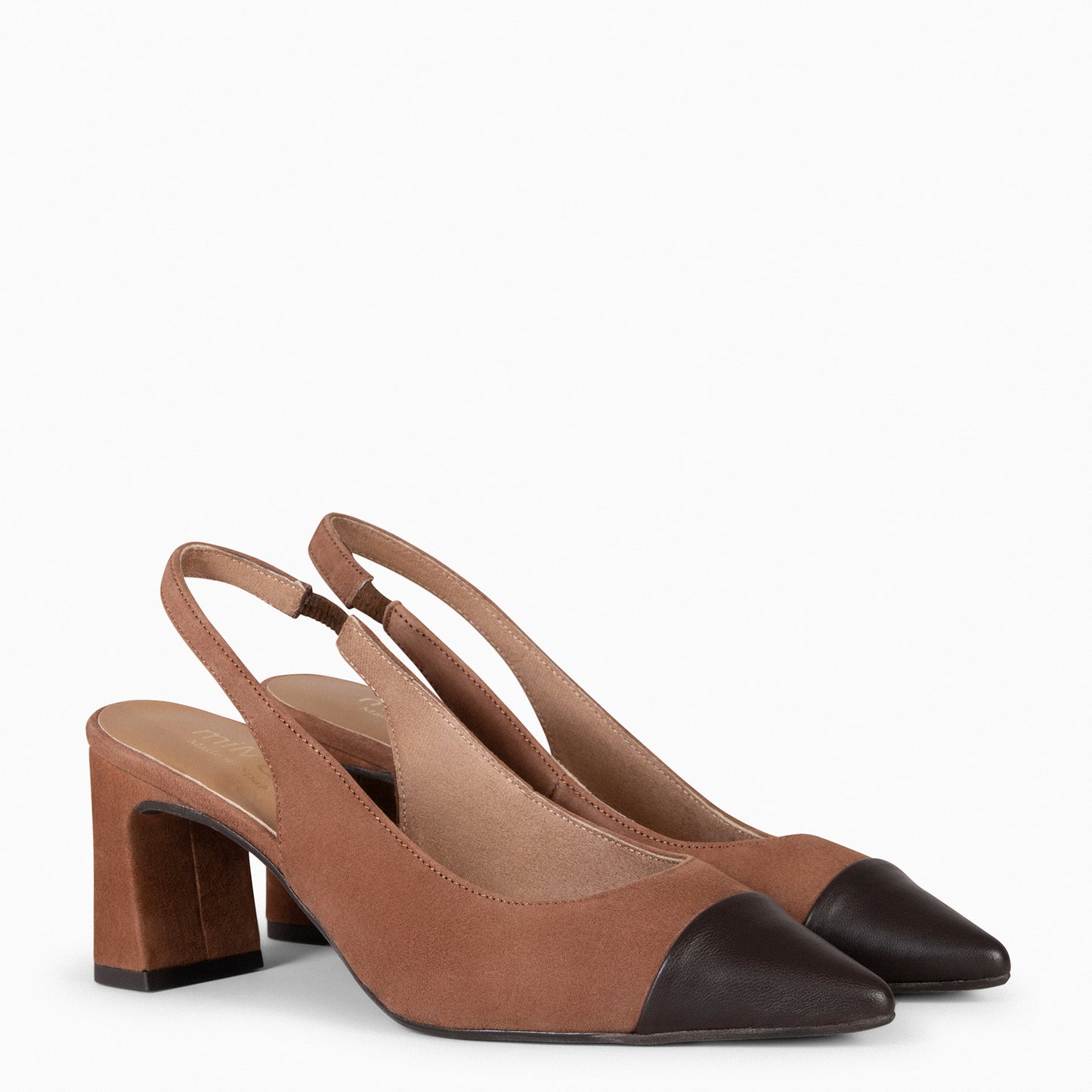 DIANA - Zapato con puntera afilada bicolor MARRÓN