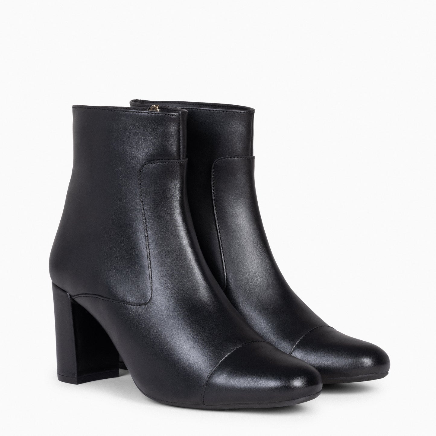 VARENNA - Bota feminina com zíper NAPA BLACK