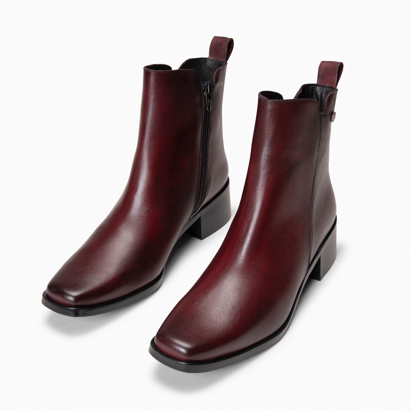 BERLIN – Botines bajos de mujer de piel BURDEOS