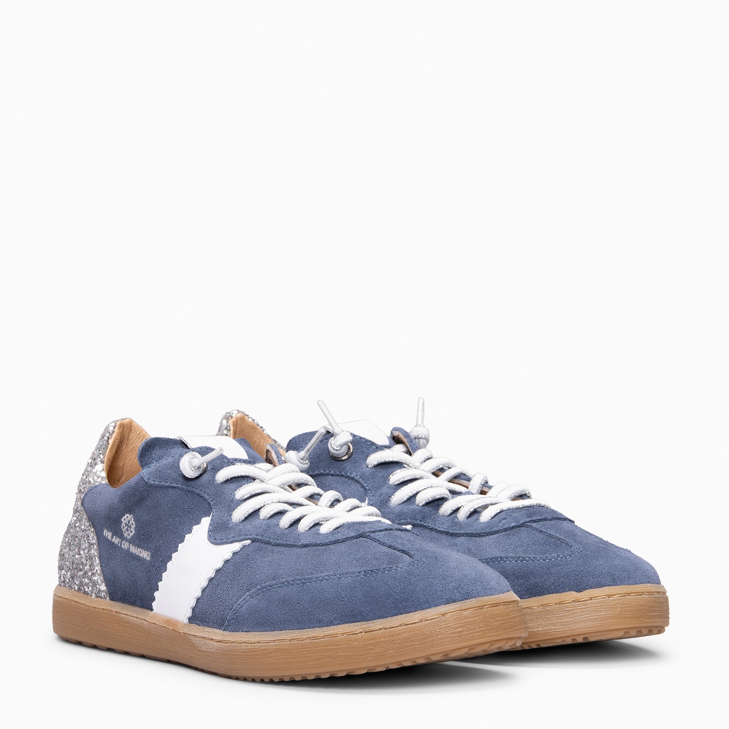 STÜDIO 01 - DEPORTIVOS JEANS