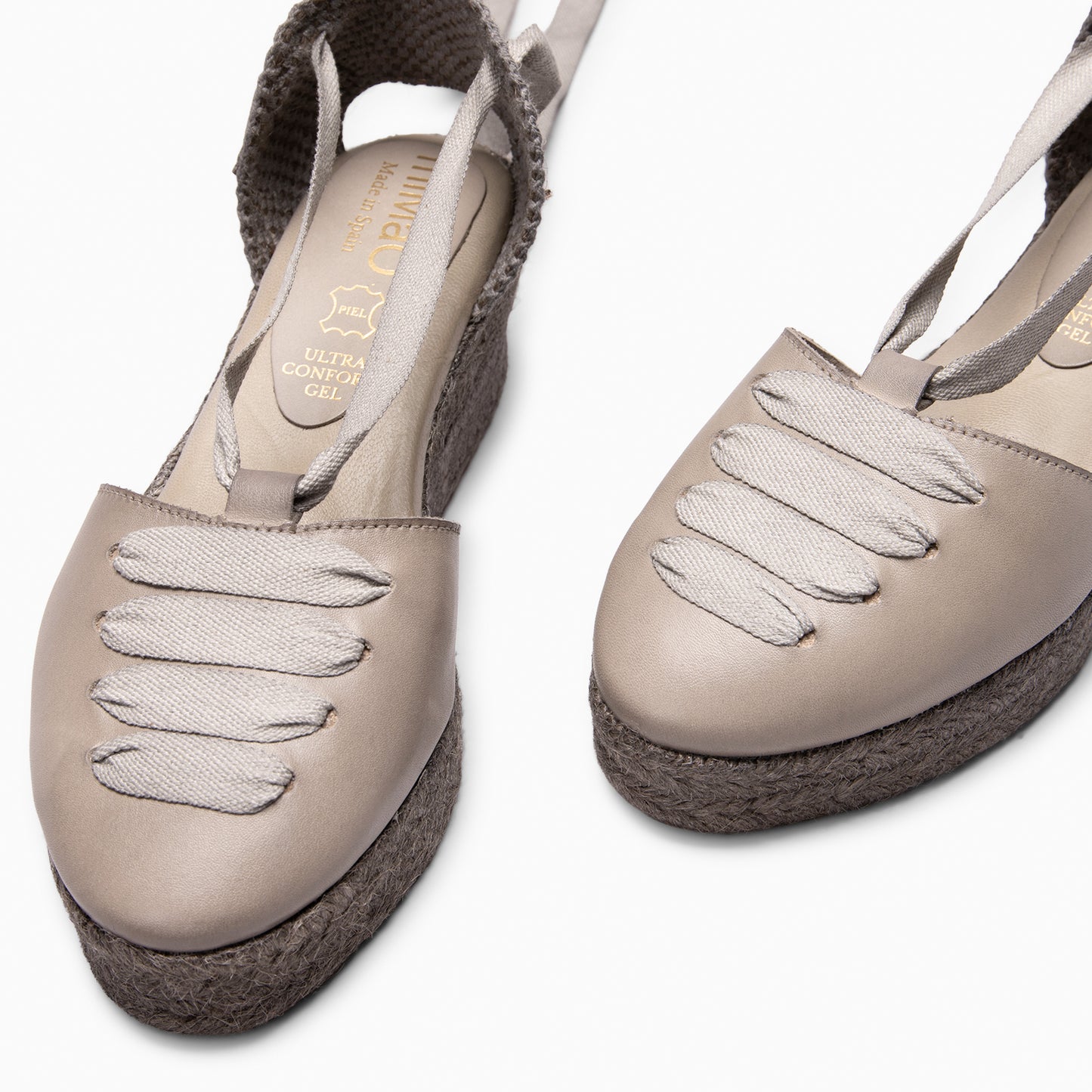 NOJA - Cuñas de esparto con tintado natural TAUPE