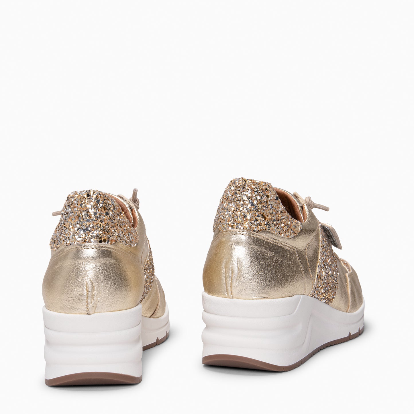 PAU - Zapatillas con cuña PLATINO