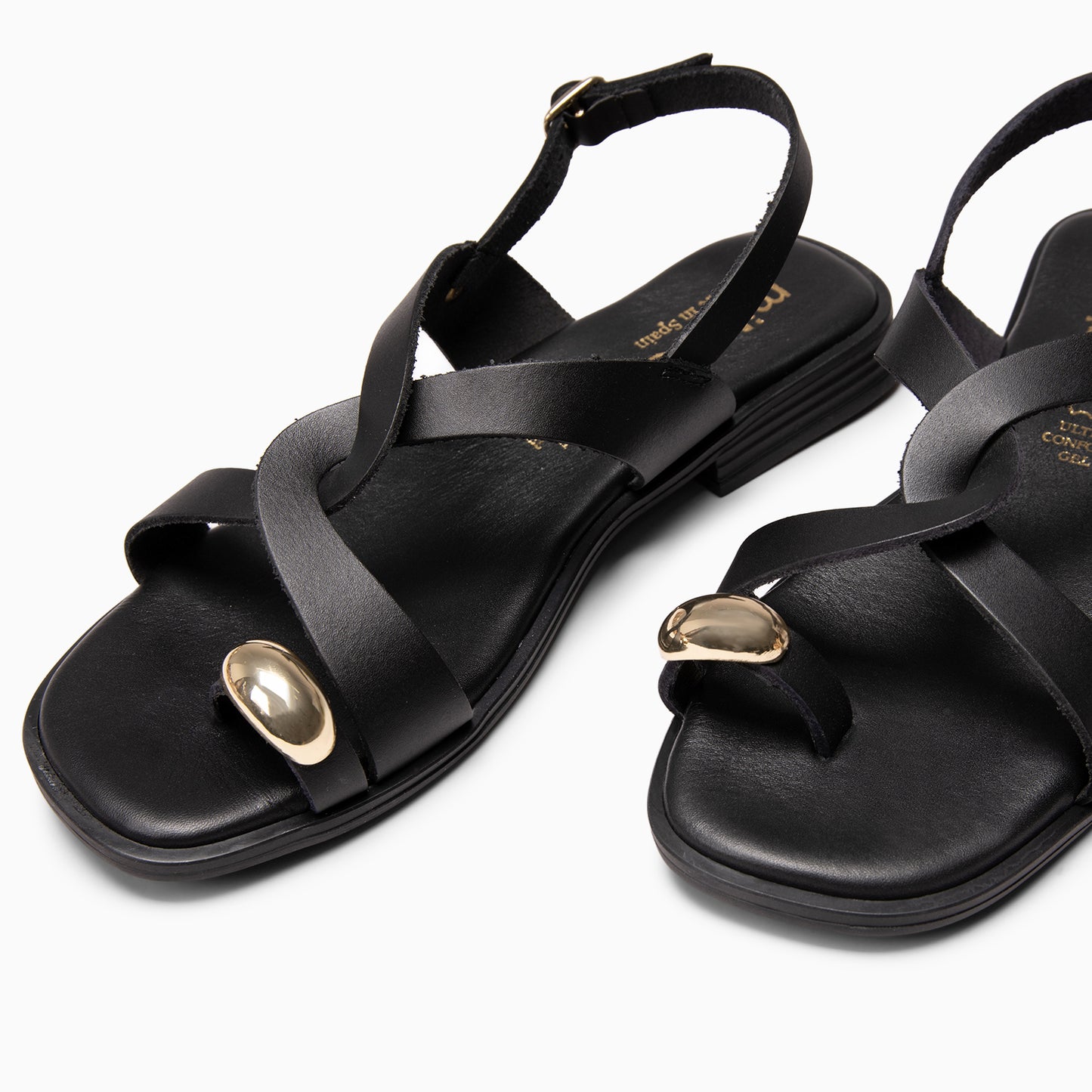 HELIA - Sandalias planas de piel NEGRO