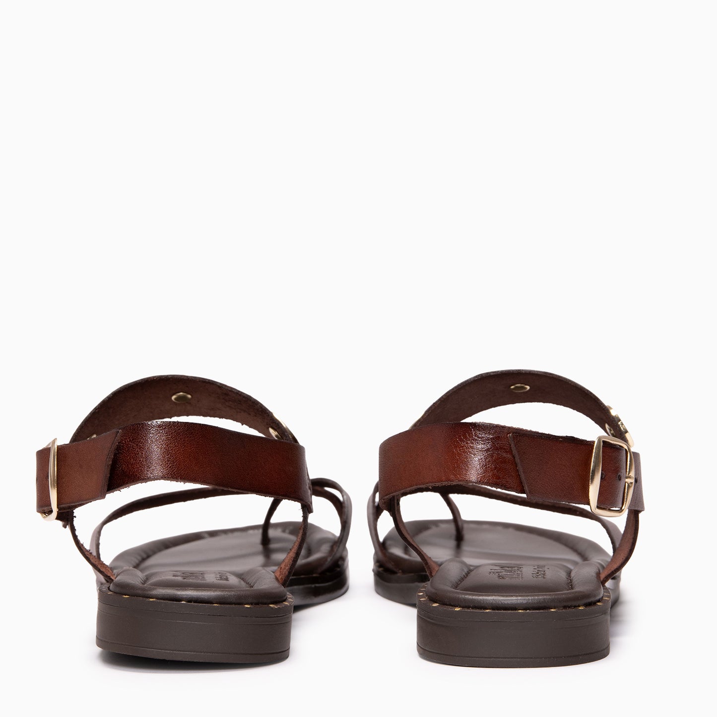 SERA - Sandalias planas de piel MARRON